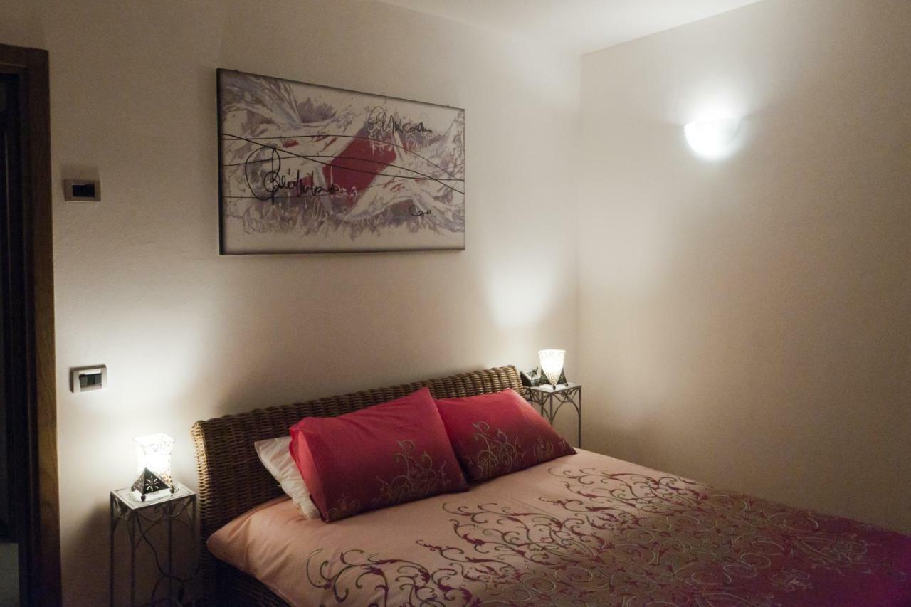 Bed and Breakfast Casale Del Sole Garda Monzambano Zewnętrze zdjęcie